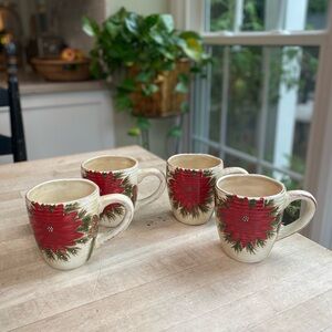 Set of 4 GARDEN RIDGE Poinsettia and Pine Cone Ceramic Mugs 16 oz.